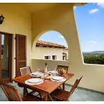 Laura - Elegant Sea View Retreat Вилла