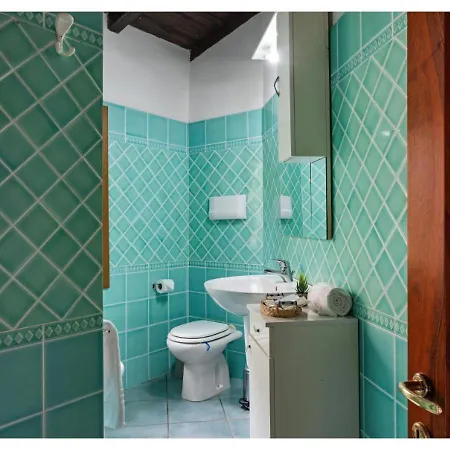 Laura - Eleganza Vista Mare Villa