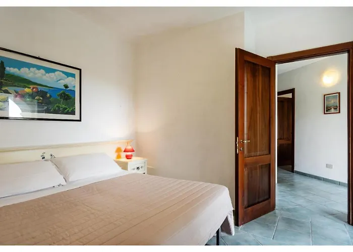 Villa Laura - Elegant Sea View Retreat Porto San Paolo (Sardinia)